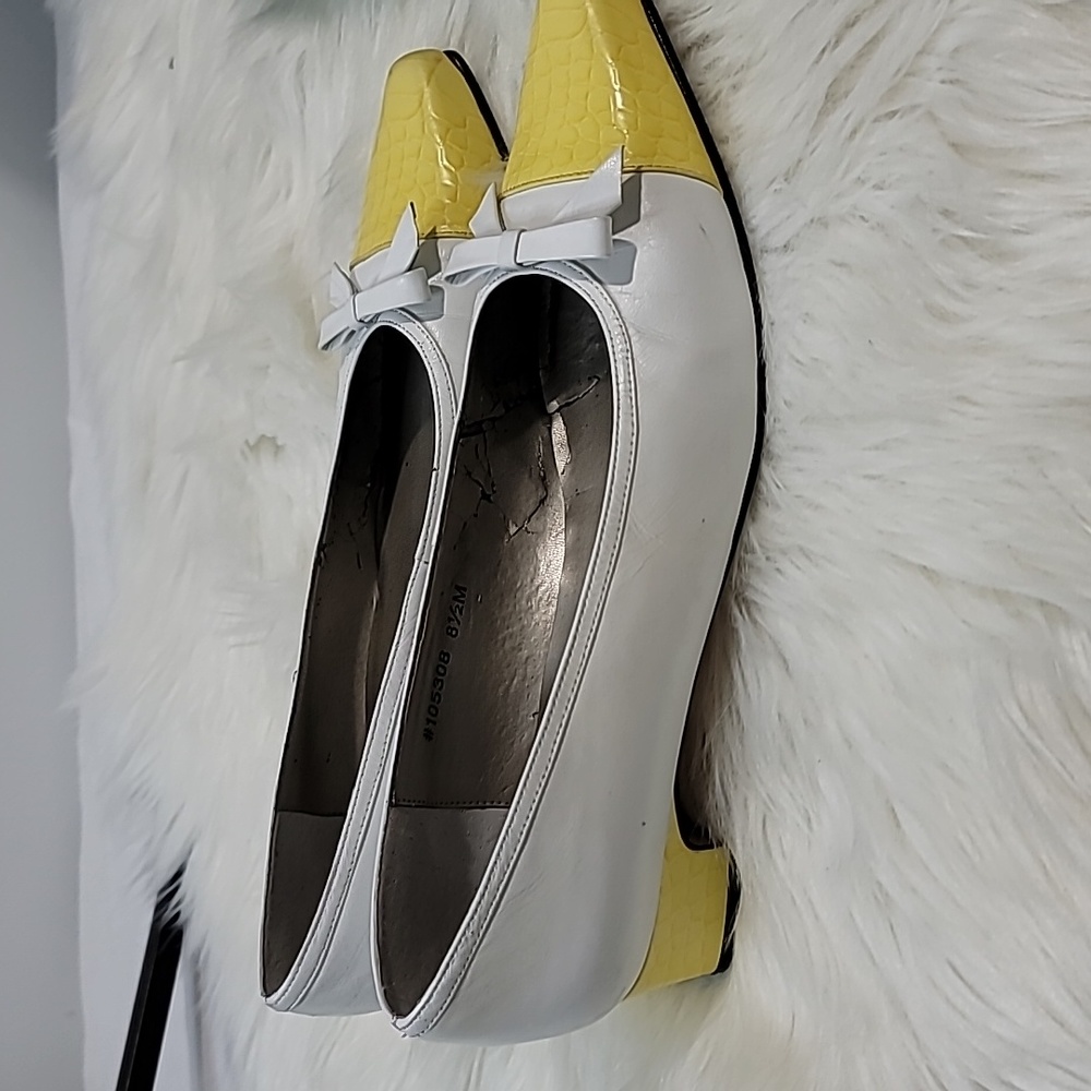 Ros R Hommerson  White/Yellow Pump - Picture 3 of 6